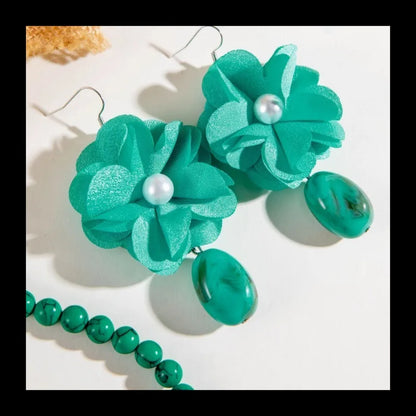 Bohemian Turquoise Beaded Flower Earrings Necklace by MadisonnSavannahBoutique